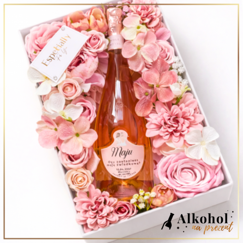 ŚWIADKOWA FREIXENET ROSE ROYAL WE FLOWERBOX - PREZENT DLA ŚWIADKOWEJ