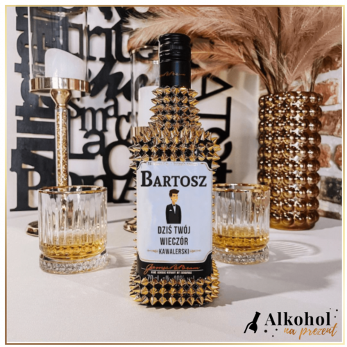 WIECZÓR KAWALERSKI JIM BEAM WHITE ZE ZŁOTYMI KOLCAMI - PREZENT NA WIECZÓR KAWALERSKI