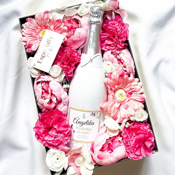 ŚWIADKOWA FREIXENET ICE FLOWER BOX - PREZENT DLA ŚWIADKOWEJ