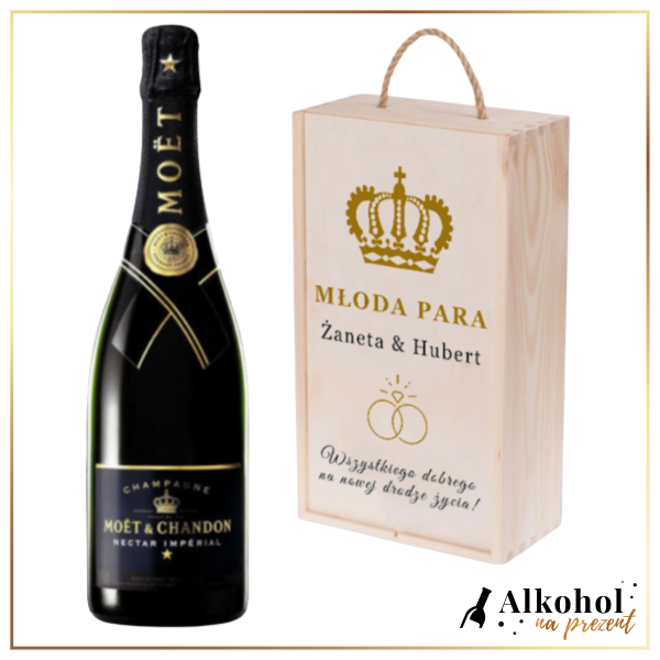 ŚLUBNY SZAMPAN MOET & CHANDON NECTAR IMPERIAL W DREWNIANEJ SKRZYNCE Z NADRUKIEM