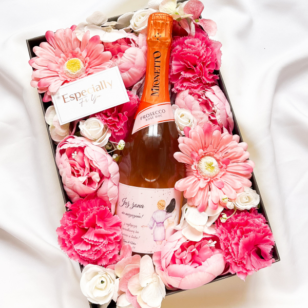 BEST FRIENDS MIONETTO ROSÉ FLOWER BOX- PREZENT NA WIECZÓR PANIEŃSKI