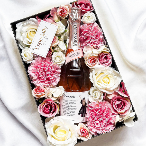 OBRONA MIONETTO ROSE WE FLOWERBOX BY CALLA - PREZENT NA OBRONĘ PRACY DYPLOMOWEJ