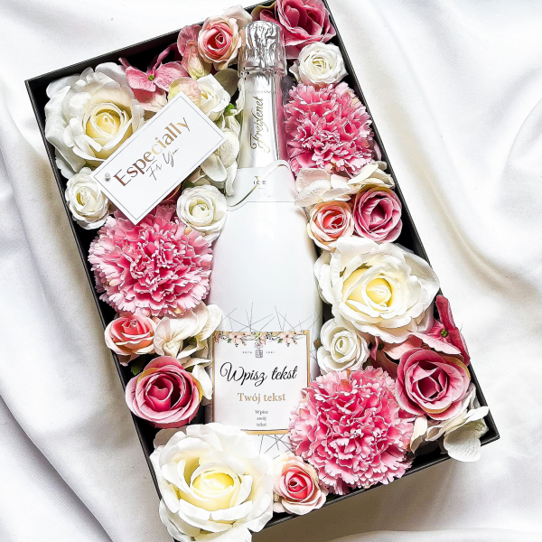 NA KAŻDĄ OKAZJĘ FREIXENET ICE WE FLOWERBOX - POMYSŁ NA PREZENT