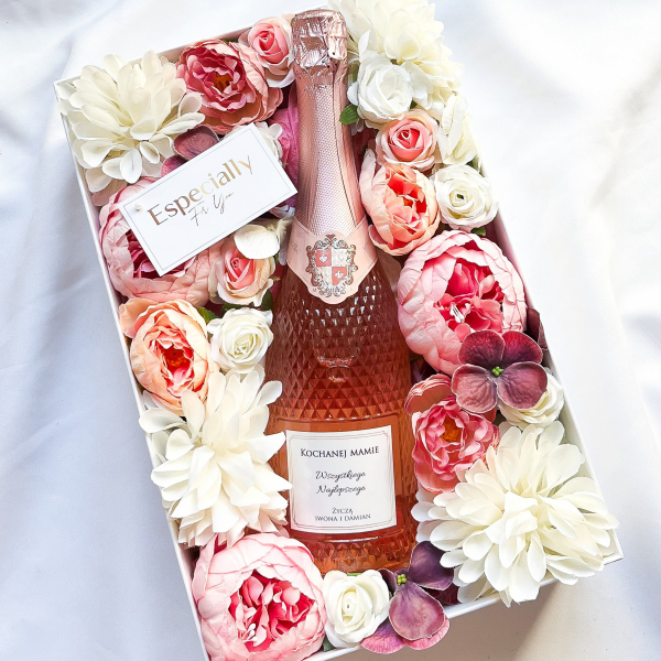 MICHELANGELO SPUMANTE ROSE FLOWER BOX - PREZENT NA KAŻDĄ OKAZJĘ