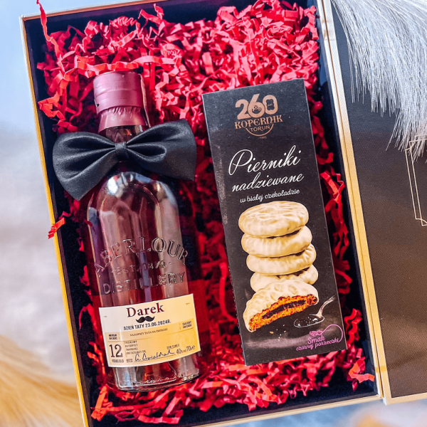 DZIEŃ TATY ZESTAW WHISKY ABERLOUR 12YO Z PIERNIKAMI I MUSZKĄ - ZESTAW PREZENTOWY NA DZIEŃ TATY