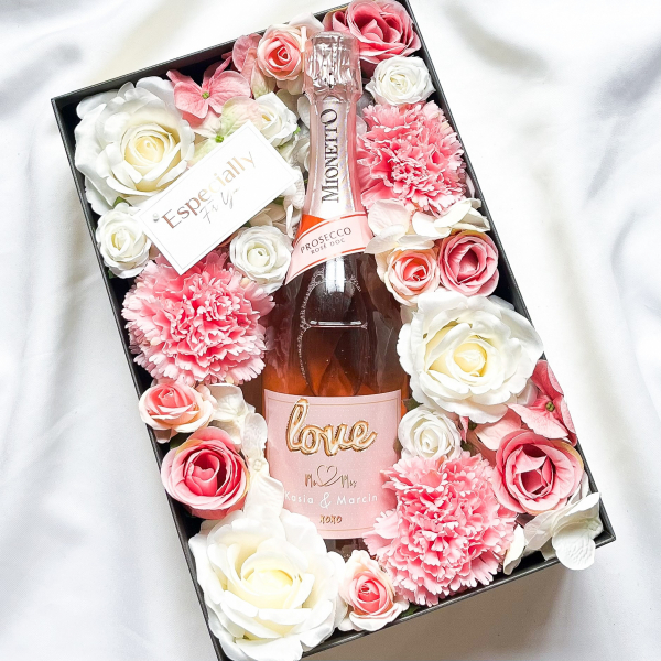 LOVE MIONETTO ROSÉ FLOWER BOX