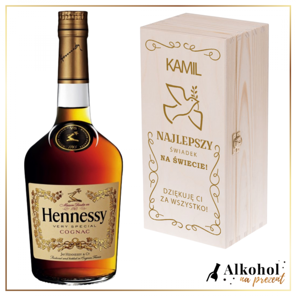 NAJLEPSZY ŚWIADEK NA ŚWIECIE HENNESSY W DREWNIANEJ PERSONALIZOWANEJ SKRZYNCE