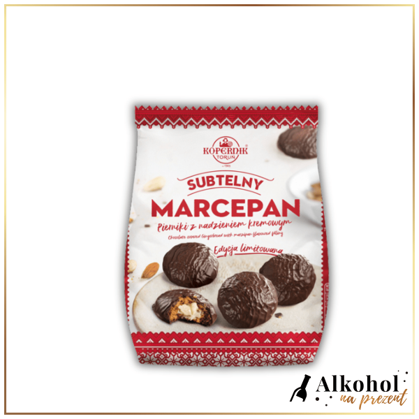 PIERNICZKI W CZEKOLADZIE DESEROWEJ NADZIEWANE KREMEM MARCEPANOWYM