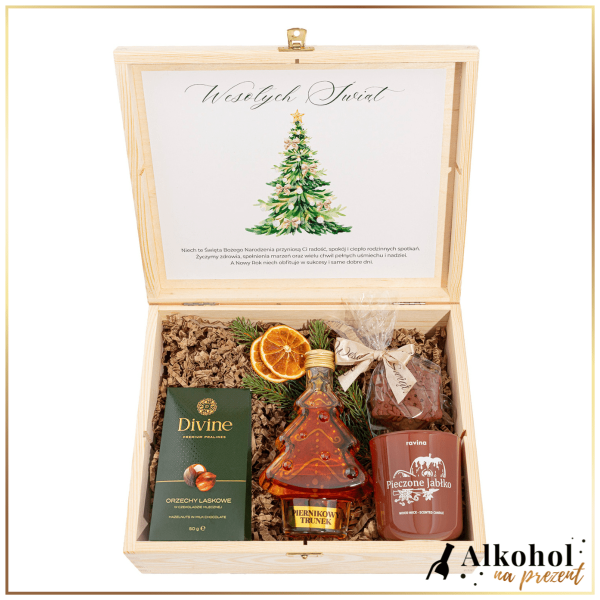 ŚWIĄTECZNY ZESTAW LIKIER PIERNIKOWY TRUNEK CHOINKA ZE ŚWIECZKĄ W SKRZYNCE Z ŻYCZENIAMI - ZESTAW NA BOŻE NARODZENIE