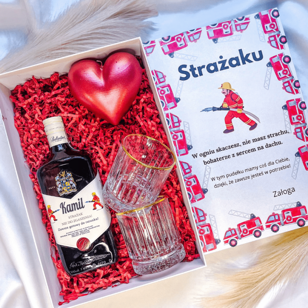 STRAŻAK ZESTAW BALLANTINE'S W PUDEŁKU Z NADRUKIEM - PREZENT DLA STRAŻAKA