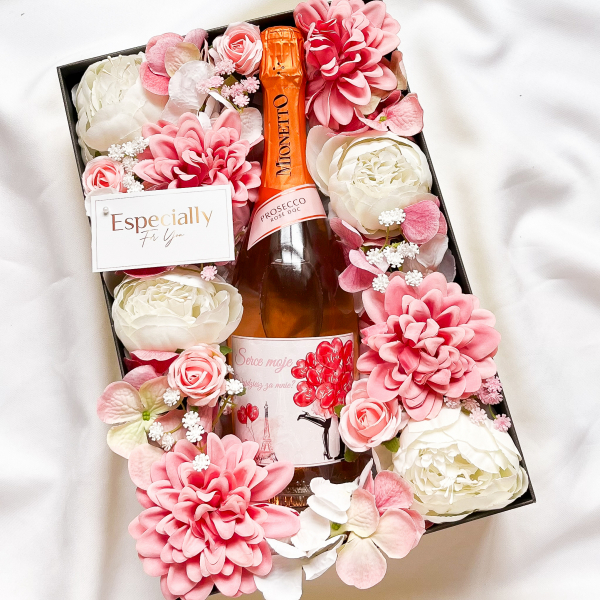 WYJDZIESZ ZA MNIE? MIONETTO ROSE FLOWER BOX